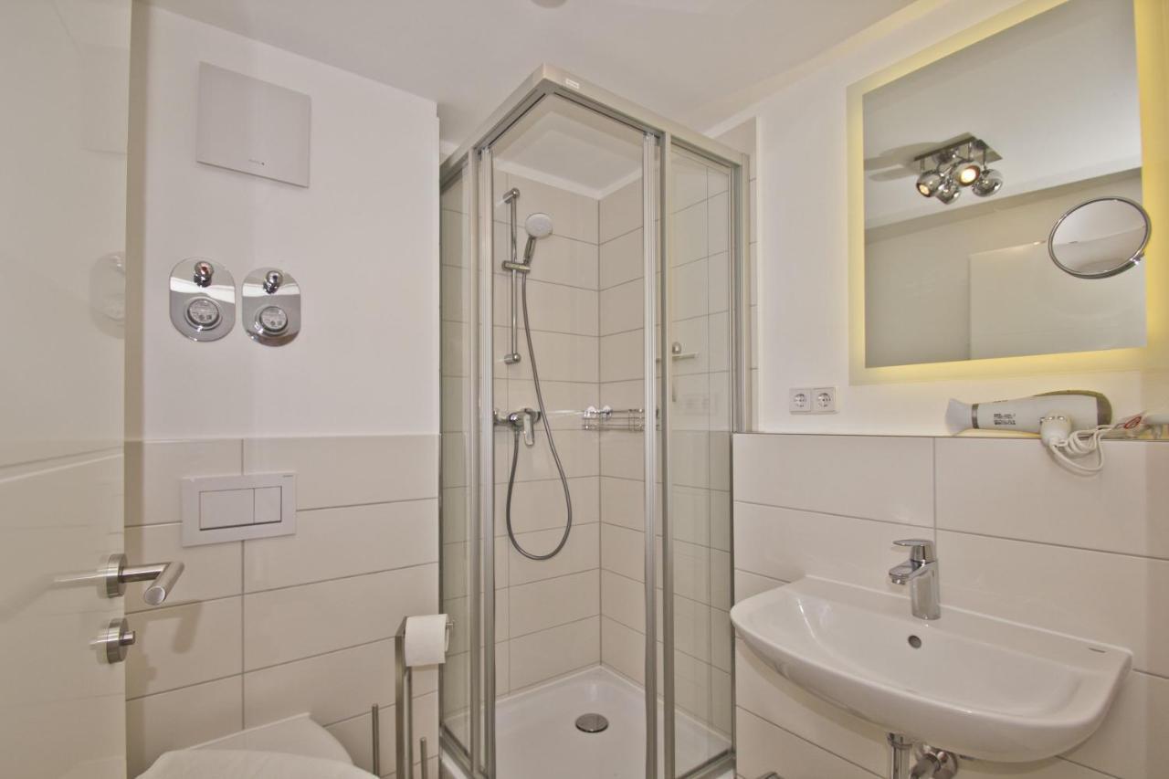 Moderne Ferienwohnung Mit Balkon, Meerblick - Ferienresidenz Zwei Boddenfewo 1-2 Lietzow Екстер'єр фото